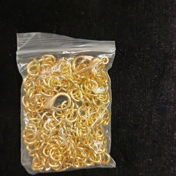 Green Round Purse - Picture 4 of 5